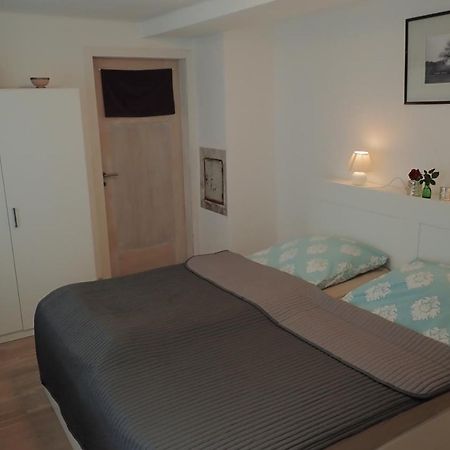 Ferienwohnung Holzmaden Am Platz Экстерьер фото